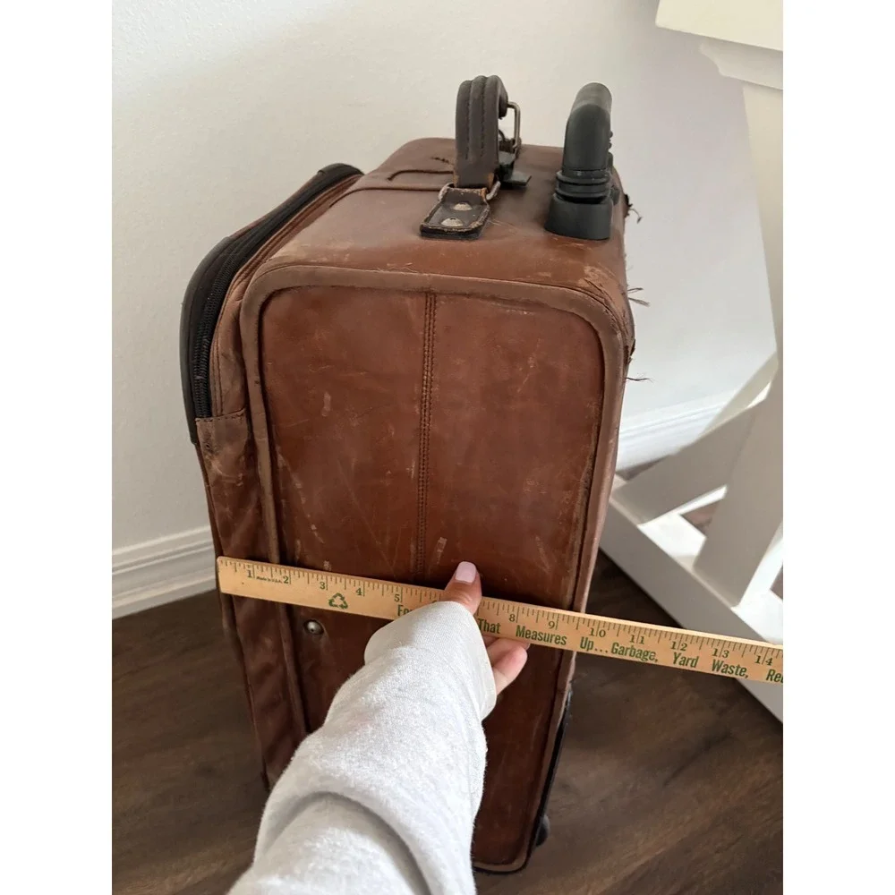 Tumi Brown Leather Rolling Suitcase Upright Luggage Bag Distressed 24 Inch